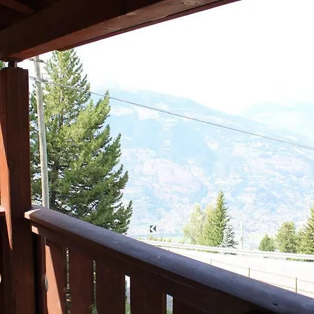 Chalet Les Nuages Apartament Gressan